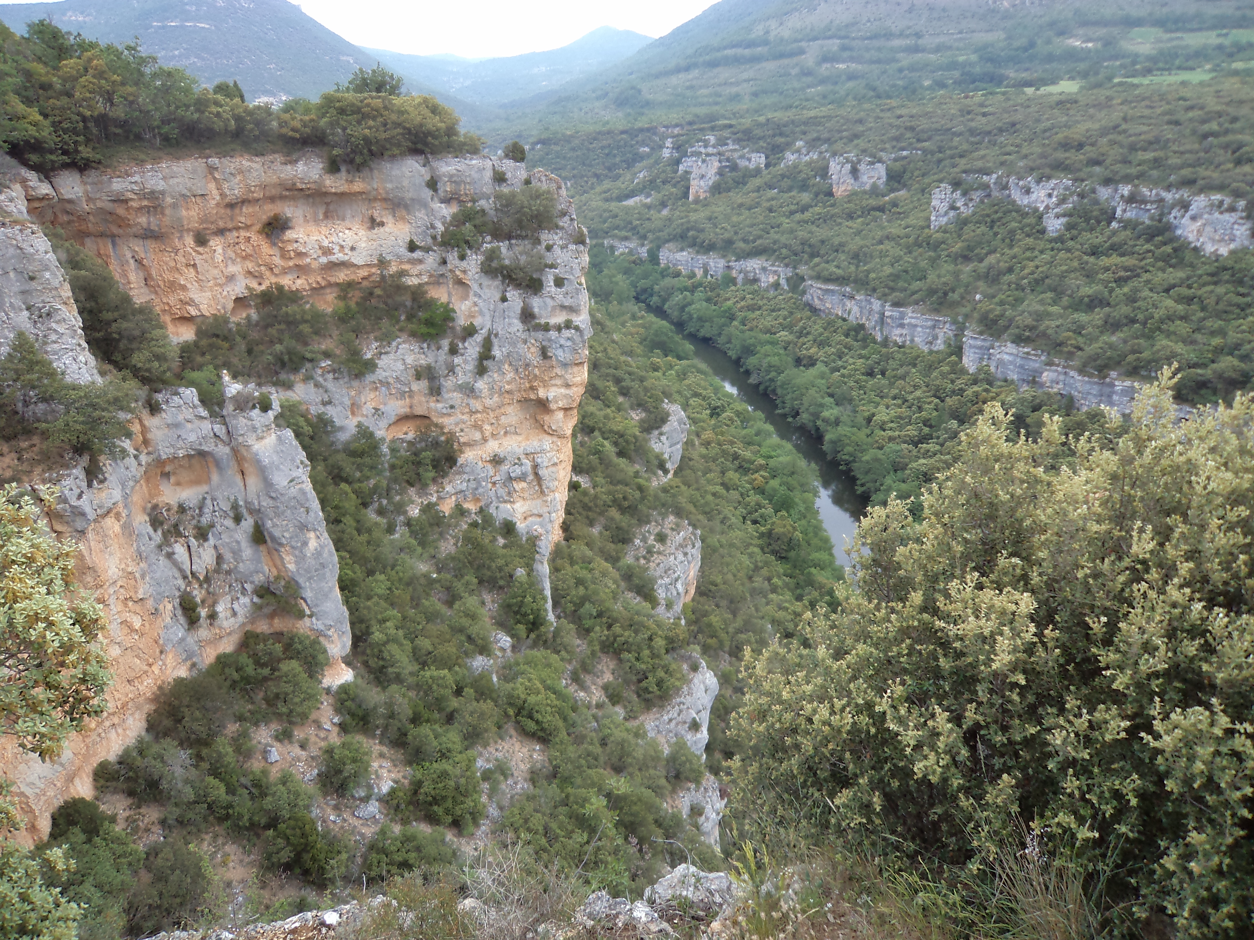 Ebro canyons